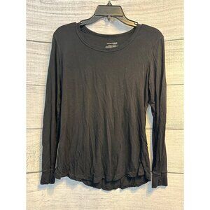 Women's black Cuddlduds thermal top Size L